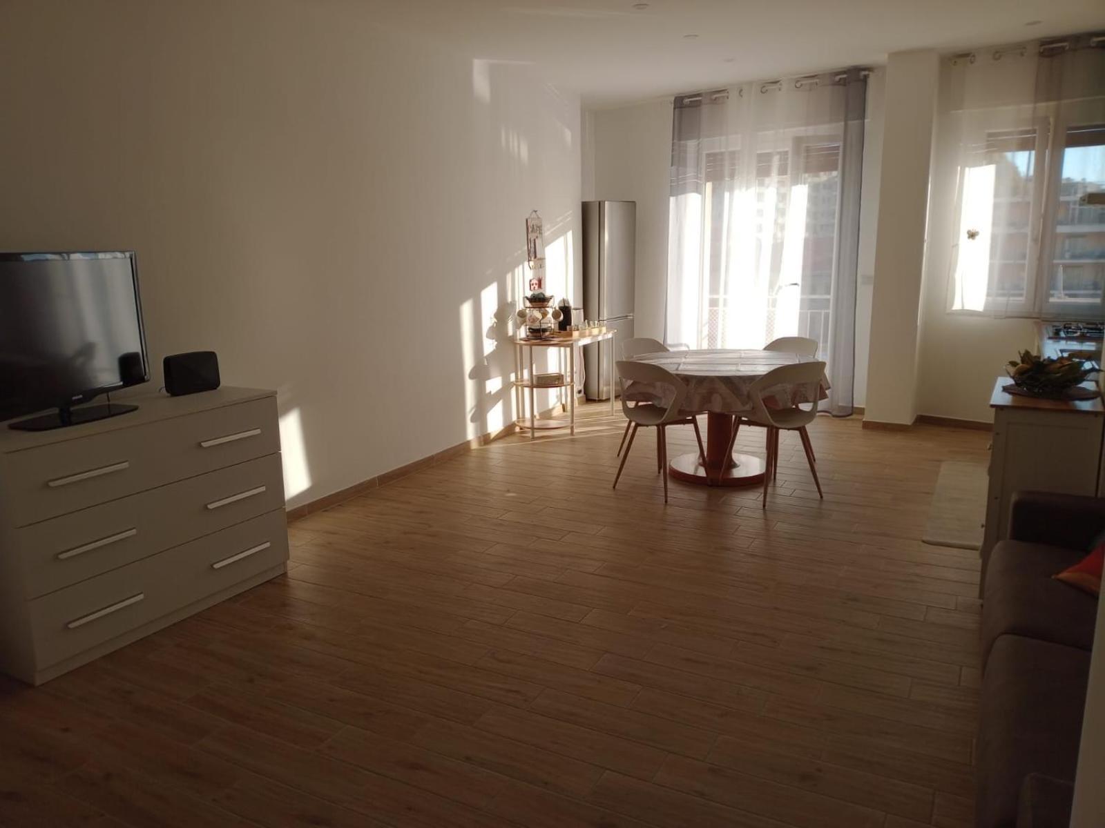 Alex'S House Apartment ซานเรโม ภายนอก รูปภาพ
